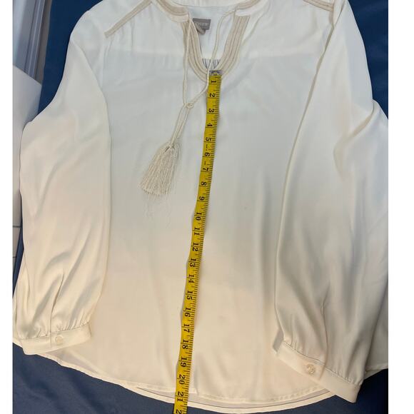 Chico's Crème Embroidered Boho Top - Size 3 Pre-owned - Picture 6 of 7